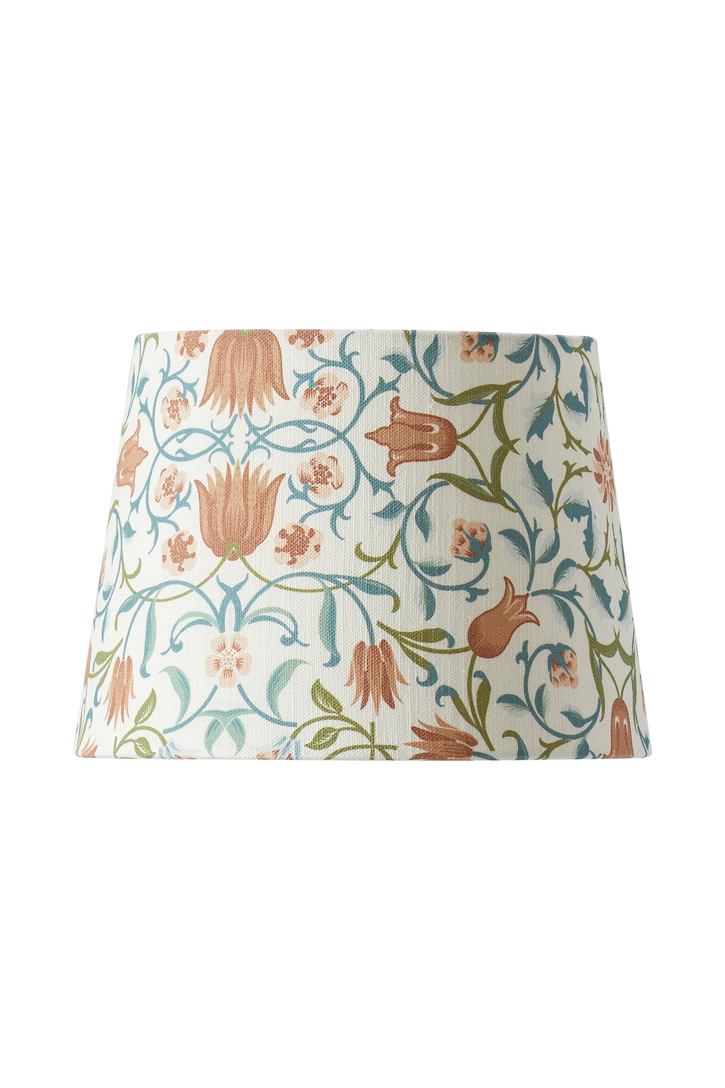 Vita Lampskärmar från Qvist