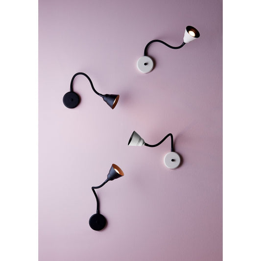 Vägglampa Relief svart