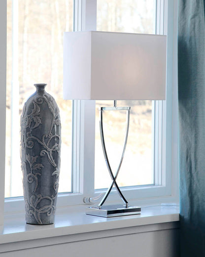 Omega bordslampa h69 cm