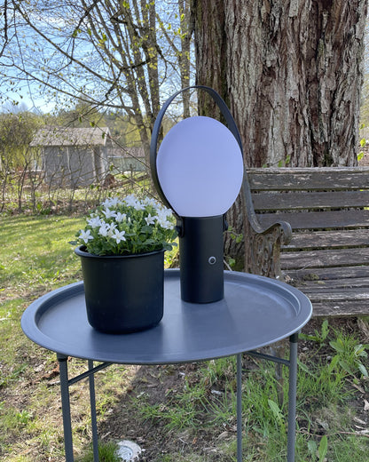 Bari bordslampa USB IP44