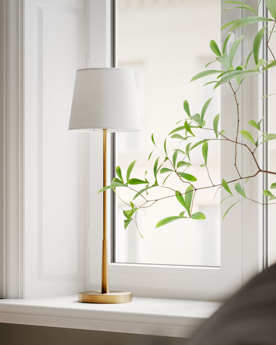 Lumi bordslampa guld/vit