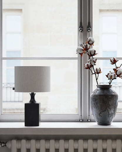 Woody bordslampa svart/vit