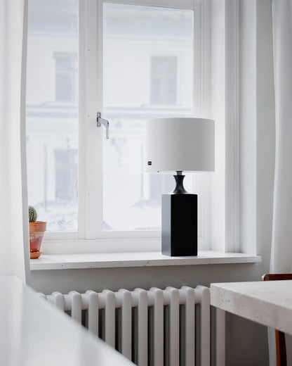 Woody bordslampa svart/vit