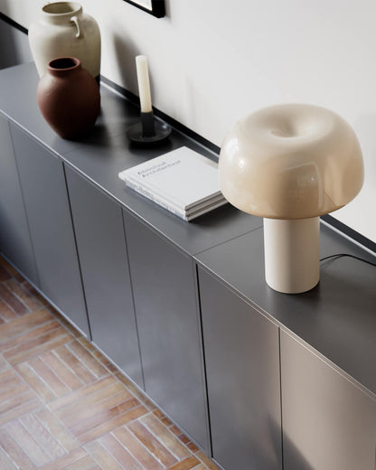Lean on Me bordslampa beige