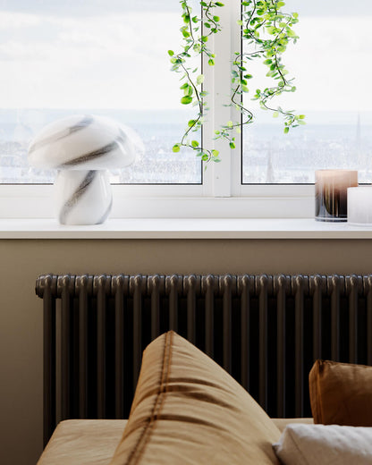 Mira Mushroom bordslampa H30 cm vit/svart