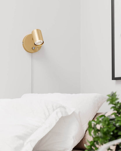 Correct vägglampa