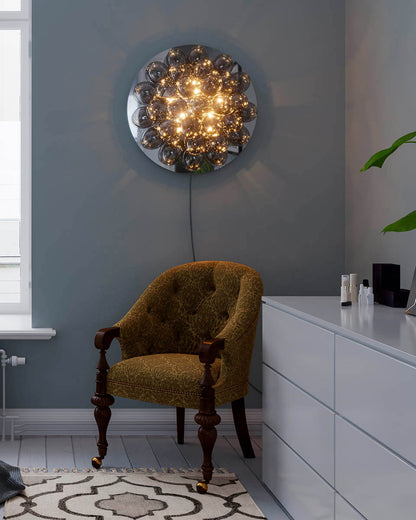 Gross  vägglampa