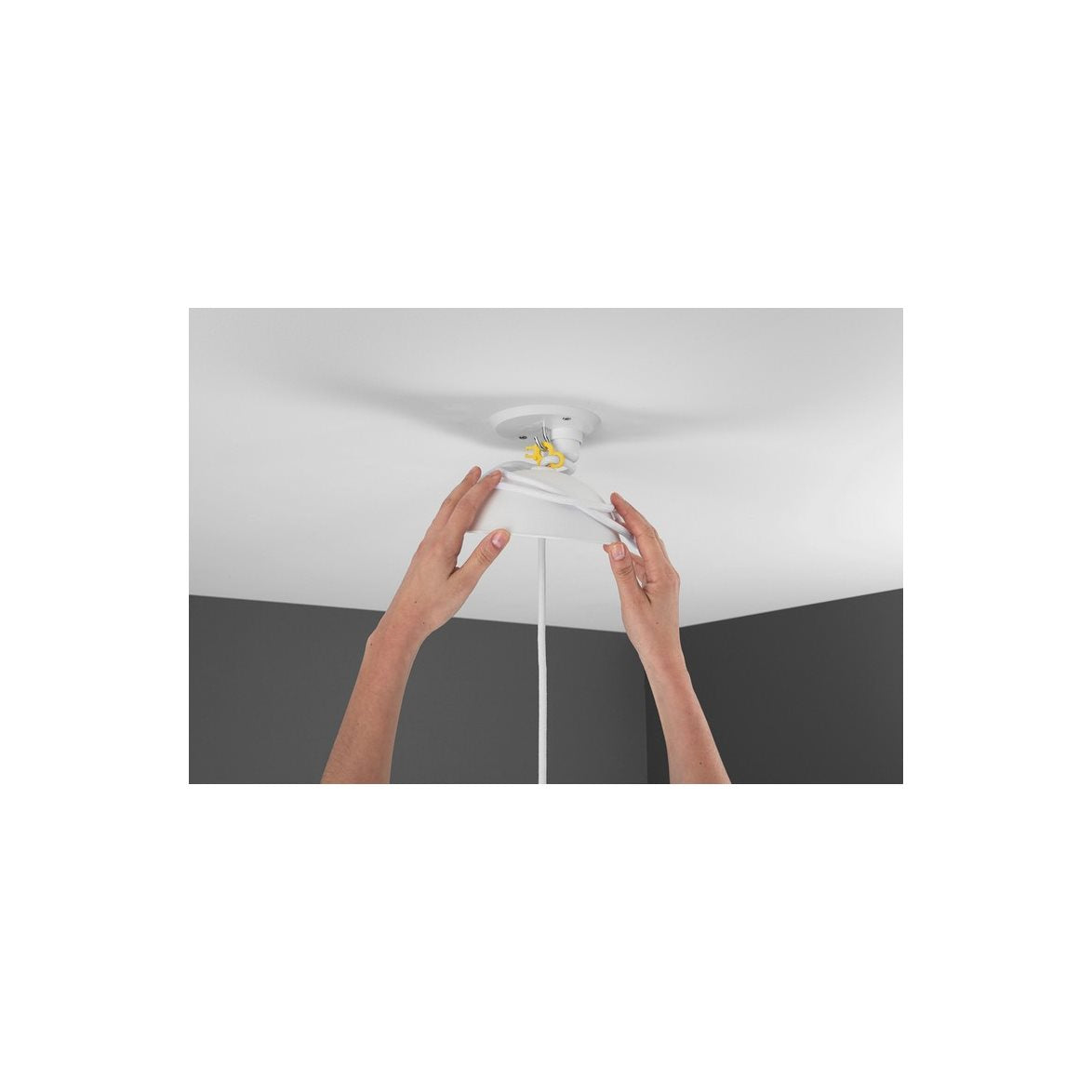 Cable Cup Classic White