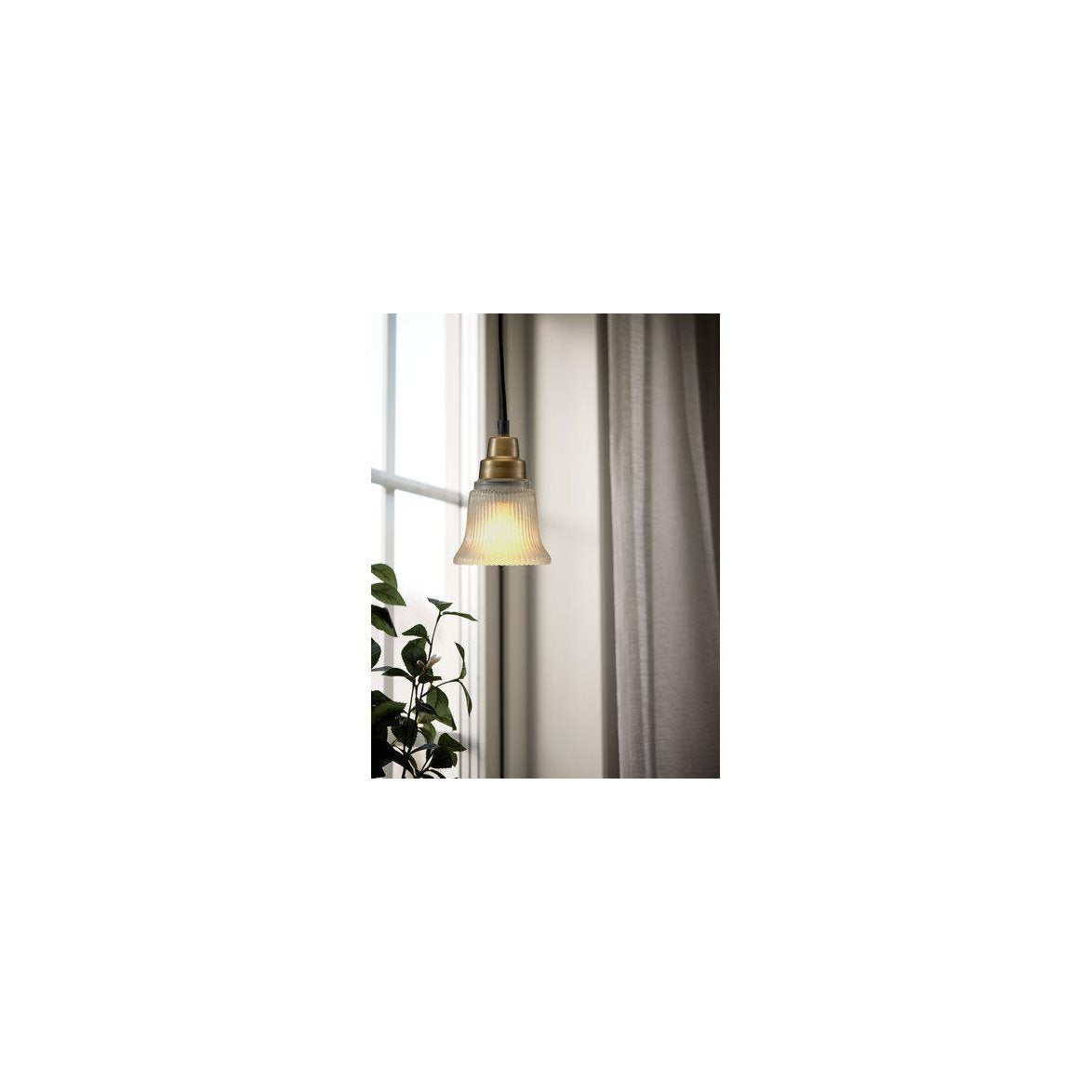 Emmi fönsterlampa