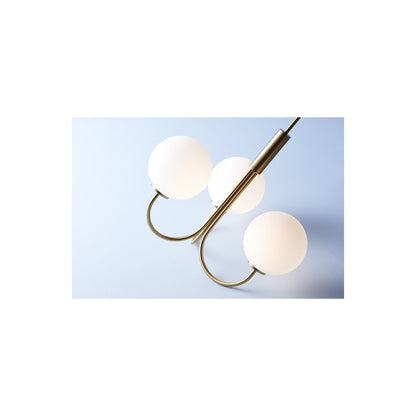 Krona Ballon taklampa satin mässing/opal glas